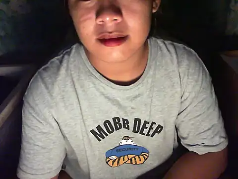 Snapshot of Huntrix2025 chatting on 09-20-25, 04:52 Huntrix2025 online show from 09-20-25, 04:52