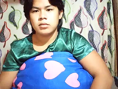 Snapshot of Huntrix2025 chatting on 10-06-25, 09:23 Huntrix2025 online show from 10-06-25, 09:23