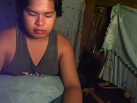 Snapshot of Huntrix2025 chatting on 10-16-25, 10:11 Huntrix2025 online show from 10-16-25, 10:11