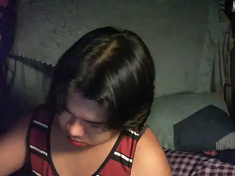 Snapshot of Huntrix2025 chatting on 10-23-25, 12:15 Huntrix2025 online show from 10-23-25, 12:15