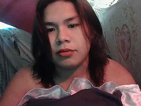 Huntrix2025 online show from 06-15-26, 08:05