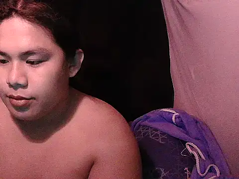 Huntrix2025 online show from 06-23-26, 01:31