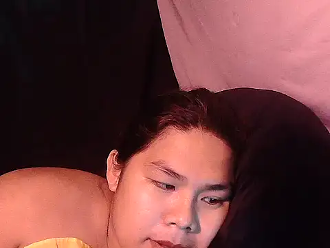 Huntrix2025 online show from 06-24-26, 05:17