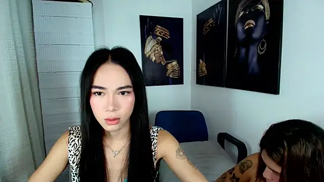 Snapshot of CandySweetCock chatting on 10-04-25, 05:38 CandySweetCock online show from 10-04-25, 05:38