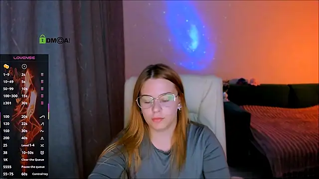 red  dizzy online show from 11-25-25, 06:19