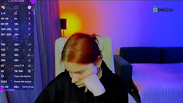 Snapshot of red__dizzy chatting on 02-13-26, 08:05 red dizzy online show from 02-13-26, 08:05