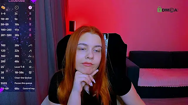 Snapshot of red__dizzy chatting on 02-21-26, 08:21 red dizzy online show from 02-21-26, 08:21