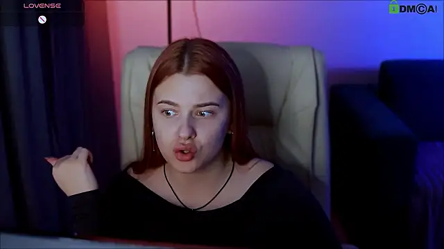 Snapshot of red__dizzy chatting on 03-18-26, 06:44 red dizzy online show from 03-18-26, 06:44