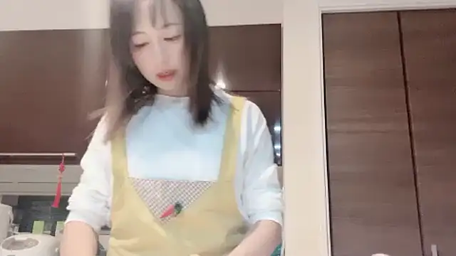 RIjiejie2 online show from 10-09-25, 02:26