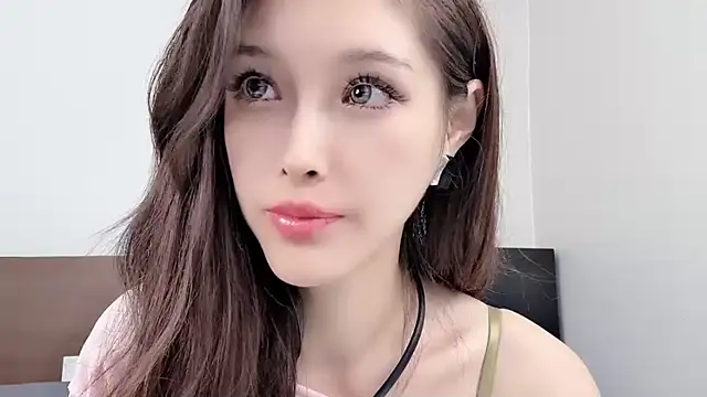 Snapshot of QiaoHui chatting on 10-08-25, 08:17 QiaoHui online show from 10-08-25, 08:17