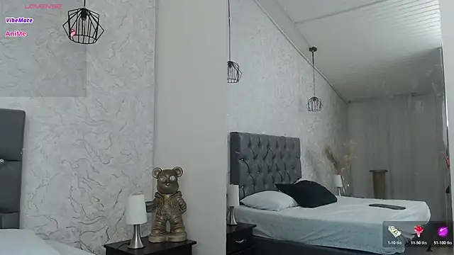 Snapshot of Sabriinaa_Foxx chatting on 02-14-26, 11:51 Sabriinaa Foxx online show from 02-14-26, 11:51