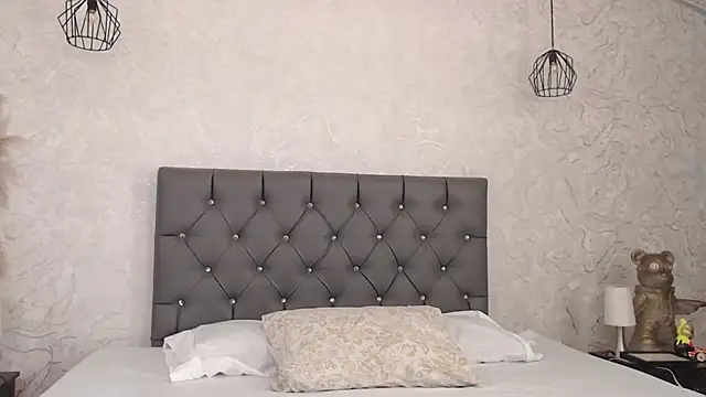 Snapshot of Sabriinaa_Foxx chatting on 03-16-26, 12:09 Sabriinaa Foxx online show from 03-16-26, 12:09