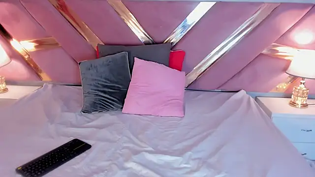 ChloeLaurentt online show from 11-23-25, 07:24