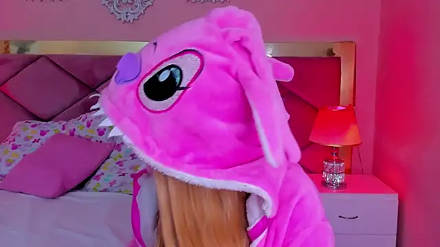 ChloeLaurentt online show from 03-26-26, 09:20