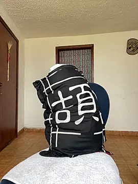 Sexyquerubin online show from 12-22-25, 04:48