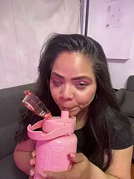 Snapshot of ROUSE_SINCLAIR chatting on 10-04-25, 07:17 ROUSE SINCLAIR online show from 10-04-25, 07:17