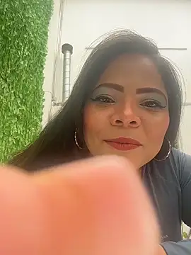 Snapshot of ROUSE_SINCLAIR chatting on 10-07-25, 07:33 ROUSE SINCLAIR online show from 10-07-25, 07:33