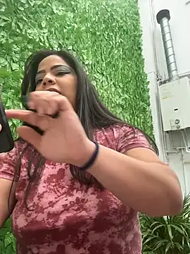 Snapshot of ROUSE_SINCLAIR chatting on 10-17-25, 07:27 ROUSE SINCLAIR online show from 10-17-25, 07:27