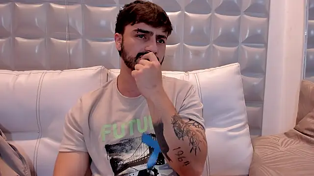 Snapshot of Jack_Daniel__ chatting on 11-06-25, 08:10 Jack Daniel online show from 11-06-25, 08:10