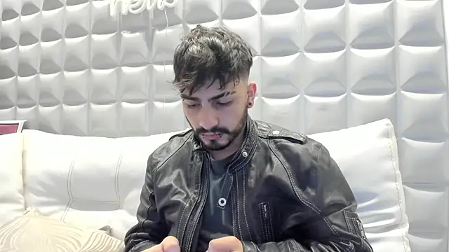 Snapshot of Jack_Daniel__ chatting on 11-08-25, 06:29 Jack Daniel online show from 11-08-25, 06:29