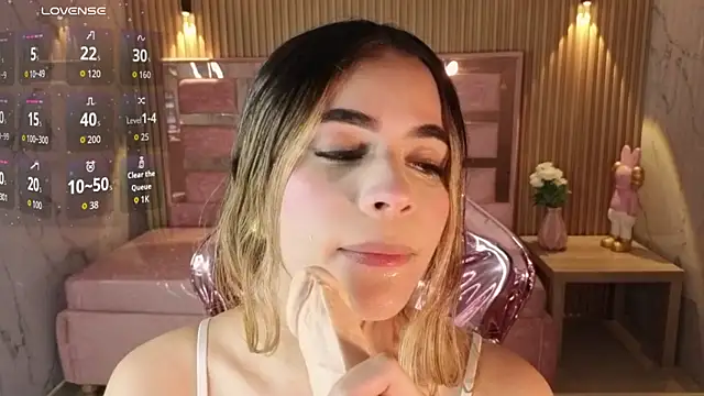 lilith4 s online show from 03-20-26, 08:25