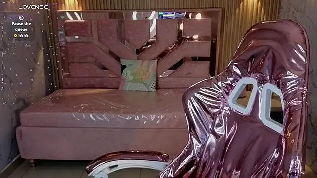 lilith4 s online show from 03-23-26, 08:13