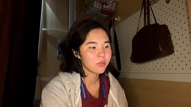 JennyCarpenter online show from 04-30-26, 04:52