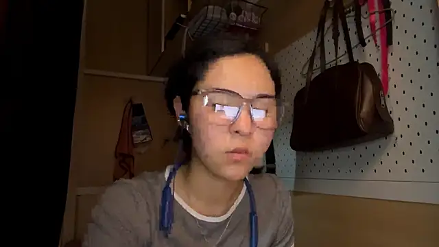 JennyCarpenter online show from 05-12-26, 09:39