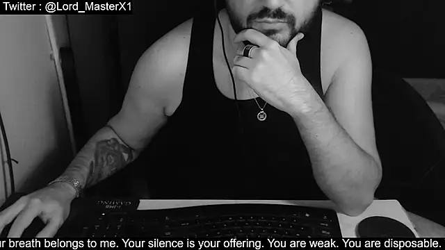 Snapshot of Lord_MasterX chatting on 09-30-25, 01:54 Lord MasterX online show from 09-30-25, 01:54