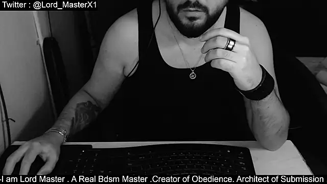 Snapshot of Lord_MasterX chatting on 10-18-25, 02:36 Lord MasterX online show from 10-18-25, 02:36