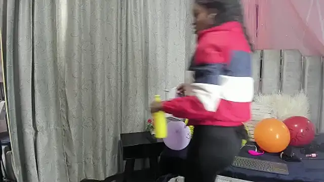 alix noa online show from 01-10-26, 07:26