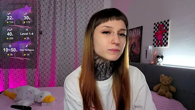 LilithPoison online show from 11-27-25, 06:10