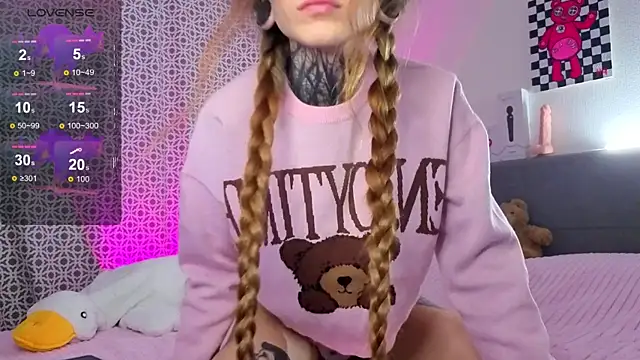 LilithPoison online show from 01-08-26, 05:15