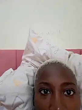 Snapshot of negaa25 chatting on 11-24-25, 11:21 negaa25 online show from 11-24-25, 11:21