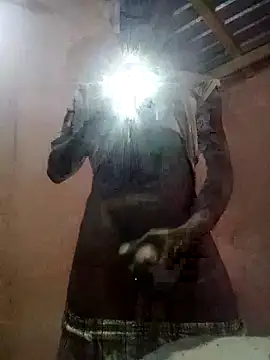 Snapshot of Africanawty chatting on 10-11-25, 01:20 Africanawty online show from 10-11-25, 01:20