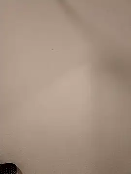 Snapshot of agnesvela chatting on 10-20-25, 12:22 agnesvela online show from 10-20-25, 12:22