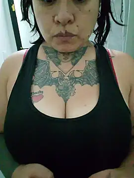 Snapshot of agnesvela chatting on 02-27-26, 05:07 agnesvela online show from 02-27-26, 05:07