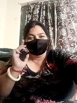 Love-890 online show from 11-18-25, 06:18