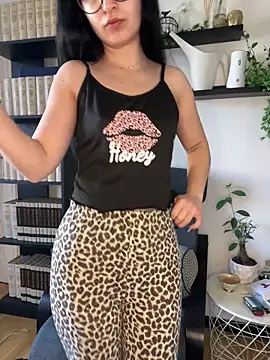 Nina Blis online show from 02-06-26, 09:45