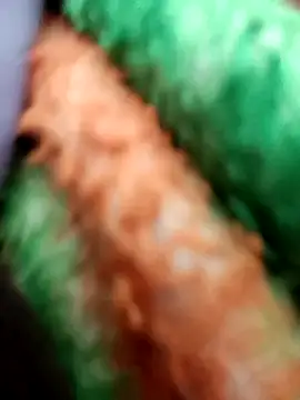 Snapshot of Aaisha-16 chatting on 02-11-26, 04:06 Aaisha-16 online show from 02-11-26, 04:06