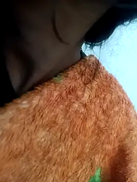 Snapshot of Aaisha-16 chatting on 02-27-26, 03:06 Aaisha-16 online show from 02-27-26, 03:06