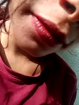 Snapshot of Aaisha-16 chatting on 03-05-26, 03:35 Aaisha-16 online show from 03-05-26, 03:35