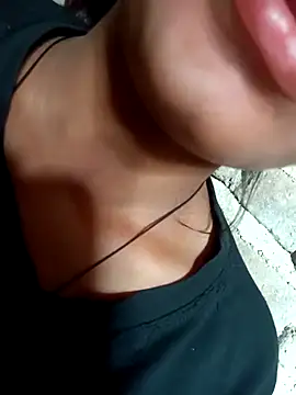 Snapshot of Aaisha-16 chatting on 03-22-26, 02:59 Aaisha-16 online show from 03-22-26, 02:59