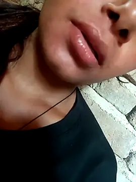 Snapshot of Aaisha-16 chatting on 04-02-26, 05:05 Aaisha-16 online show from 04-02-26, 05:05