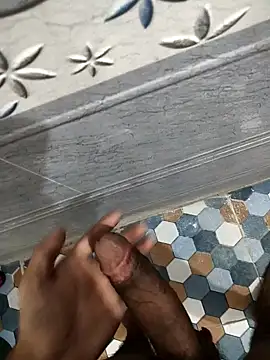 bold guy 1234 online show from 09-17-25, 07:59