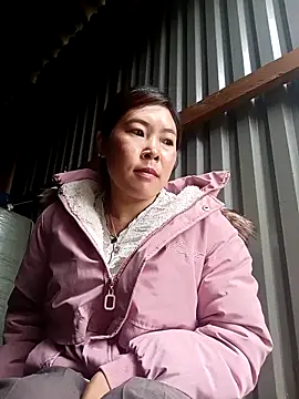 Snapshot of Siathong chatting on 10-01-25, 08:20 Siathong online show from 10-01-25, 08:20