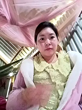 Snapshot of Siathong chatting on 10-26-25, 02:50 Siathong online show from 10-26-25, 02:50