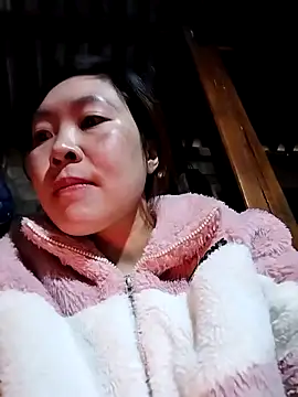 Snapshot of Siathong chatting on 10-29-25, 01:30 Siathong online show from 10-29-25, 01:30