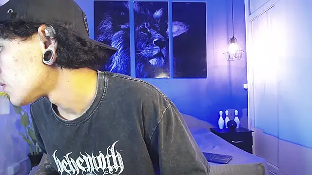Logan peach5 online show from 09-20-25, 11:33