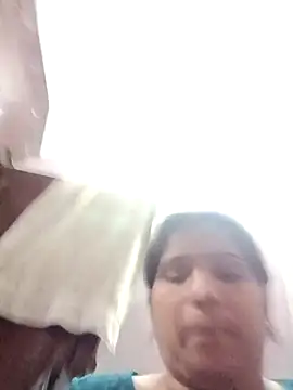 aliya-jaan71 online show from 10-27-25, 04:16